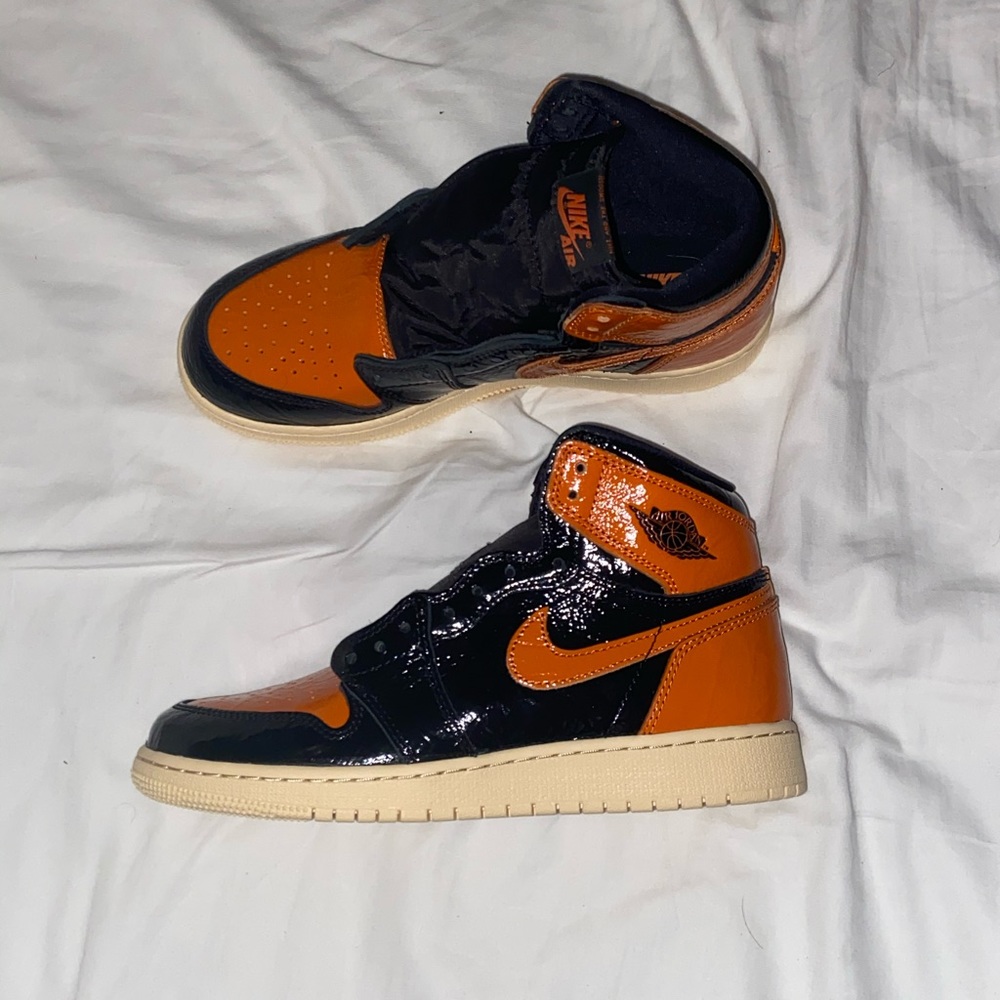 Air Jordan 1 Retro High OG Shattered Backboard 3.0